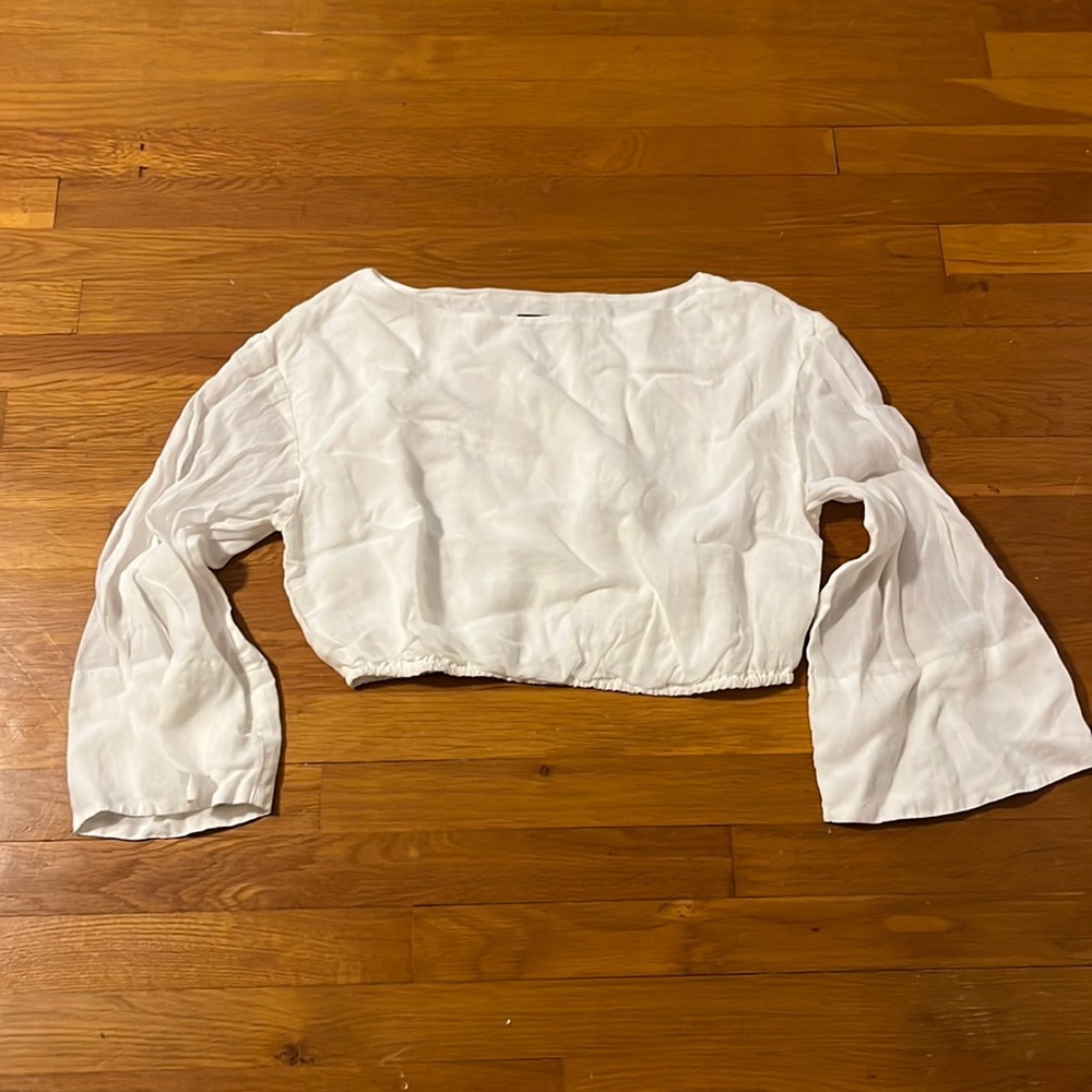 White Gauzey JCrew crop top with 3/4 bell sleeves